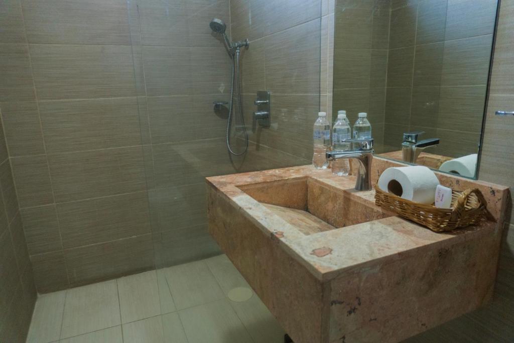 Koupelna v ubytování Hotel ROLOVI
