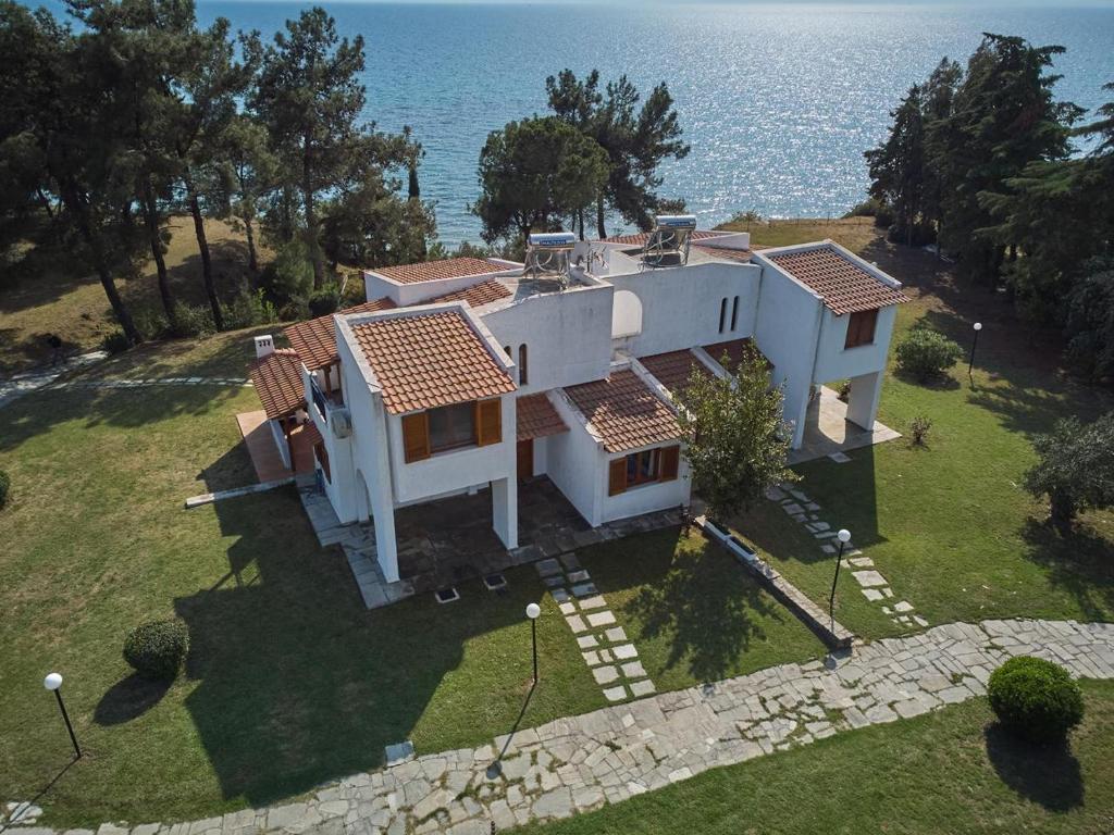 Budova, v ktorej sa vila nachádza