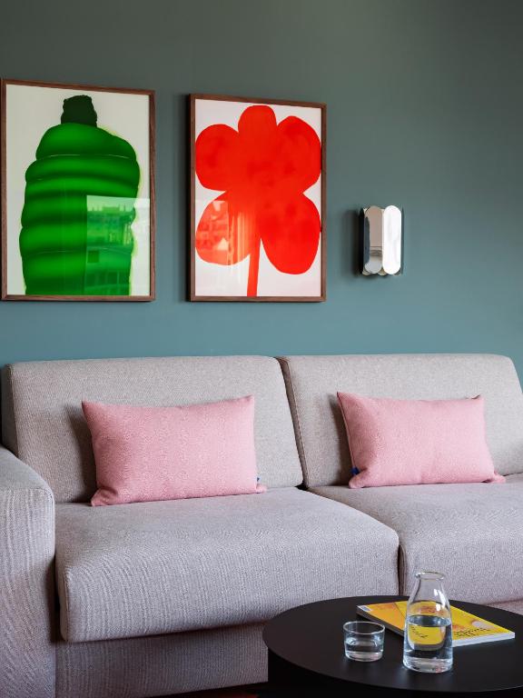 Numa Lisbon Anjos - Resim 7