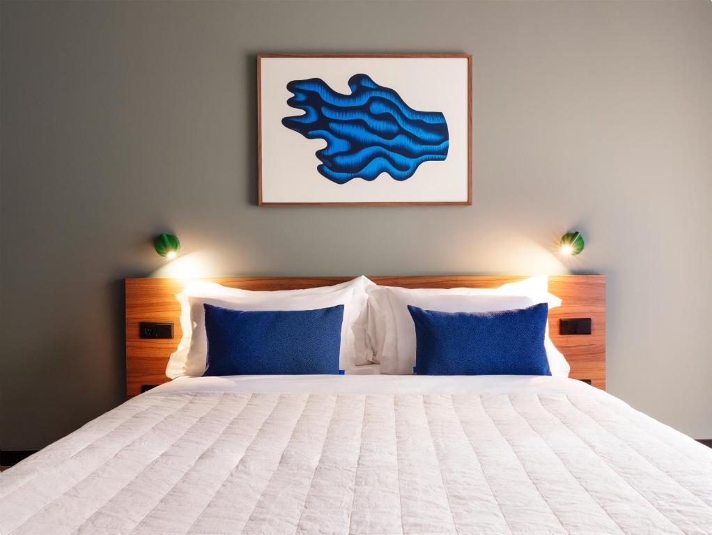 Numa Lisbon Anjos - Resim 33