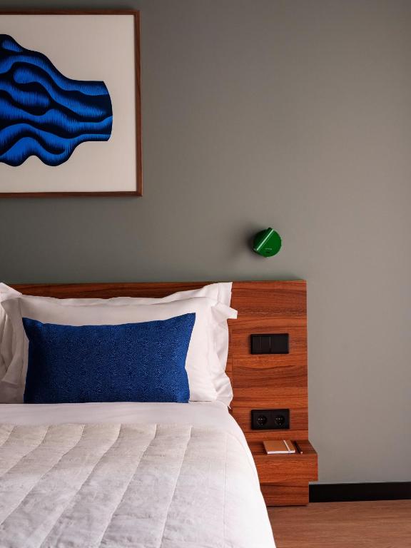 Numa Lisbon Anjos - Resim 16