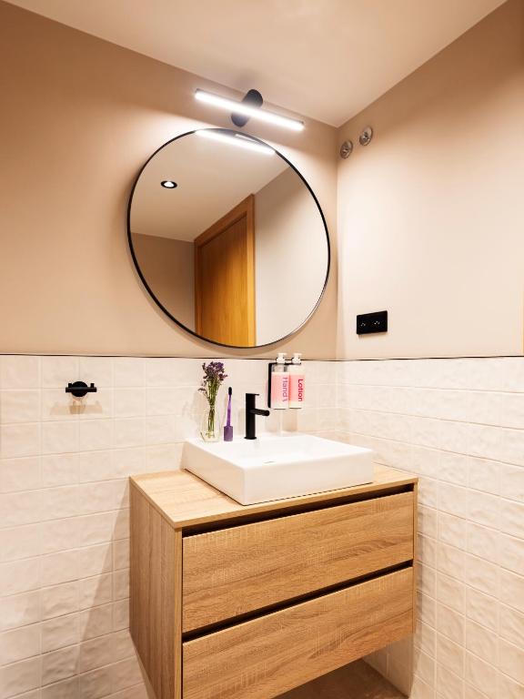 Numa Lisbon Anjos - Resim 14