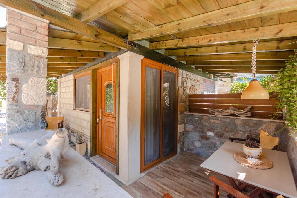 Kép Talizeti Home - Adults Only szállásáról Szártiban a galériában