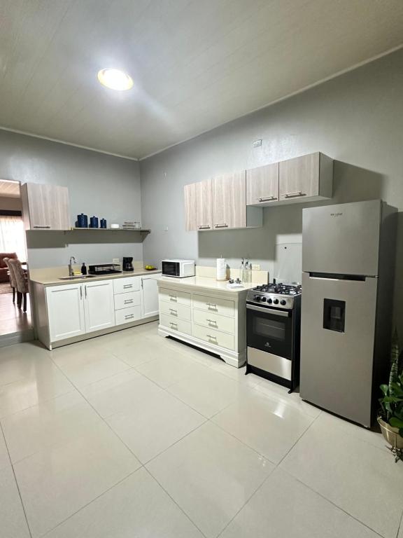 Una cocina o cocineta en Venus Home