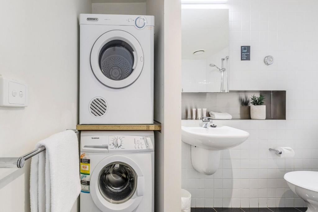 Punthill Apartment Hotel - Little Bourke - Resim 8