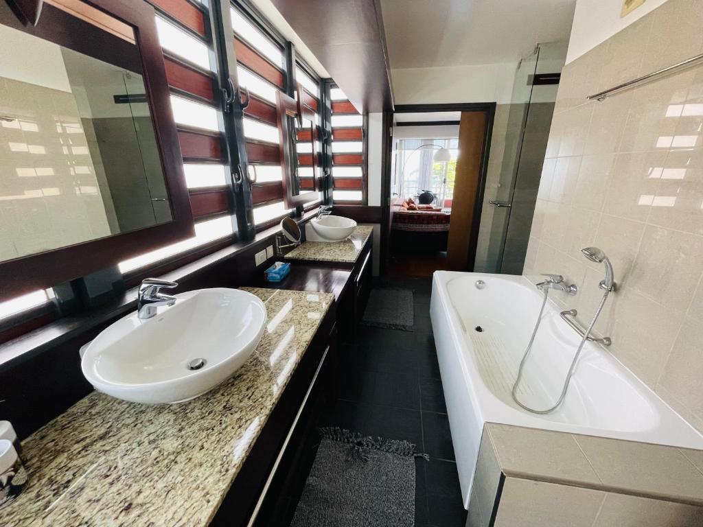Vannituba majutusasutuses Coral suite vue sur mer