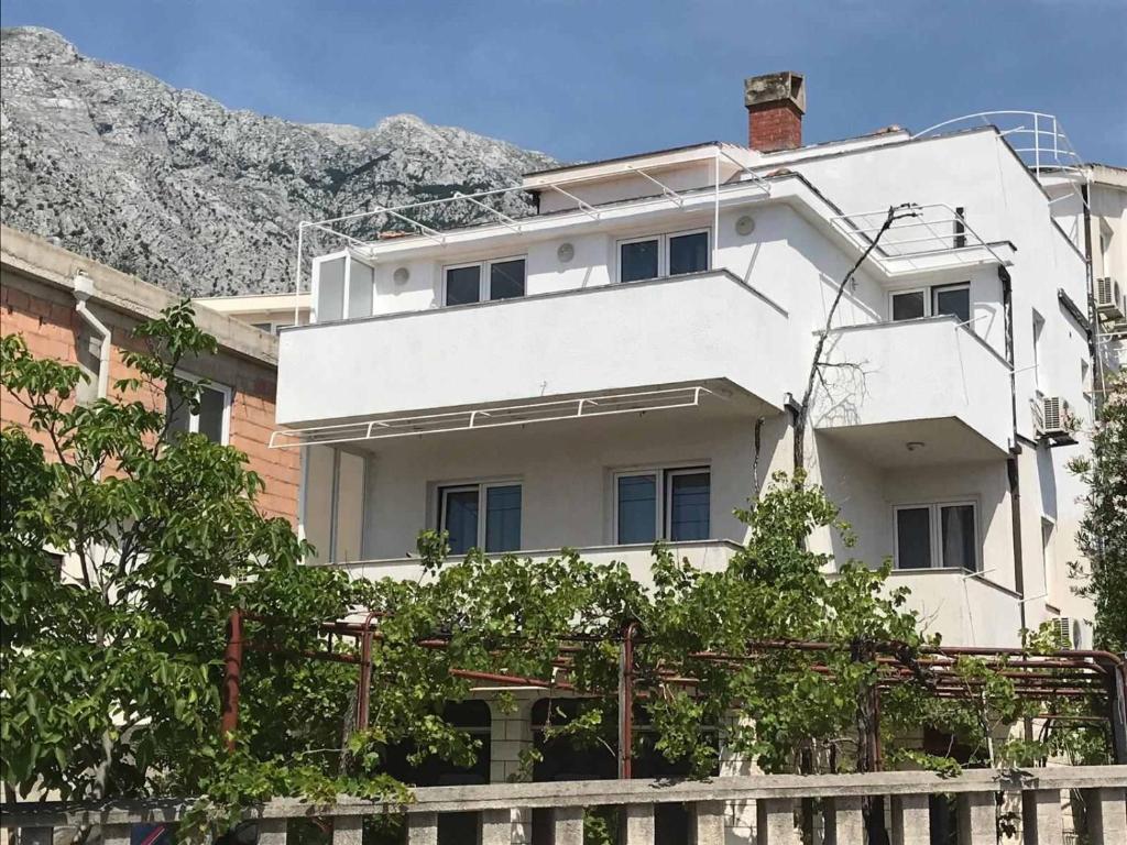 Apartments with parking space Baska Voda, Makarska - 6612