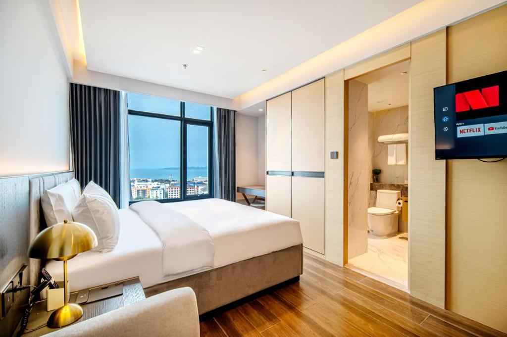
Superior King Room with Sea View
