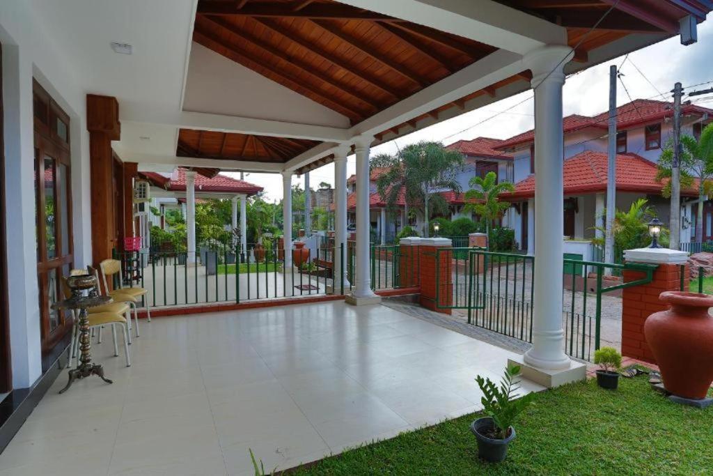 Zahrada ubytování Thisara Villas