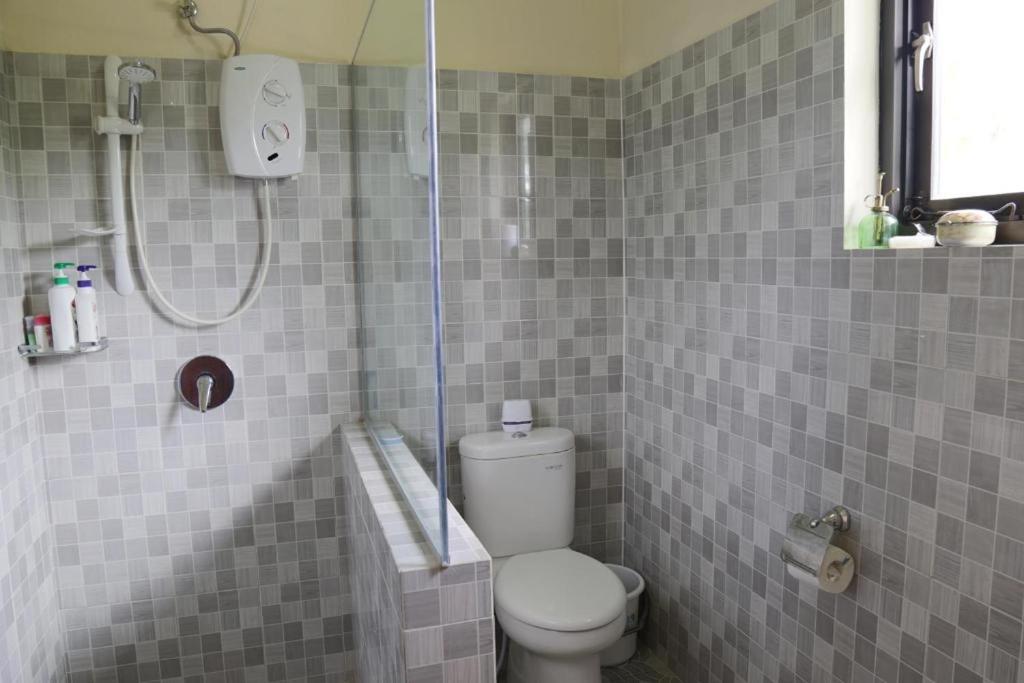 Koupelna v ubytování Whiterose Guesthouse