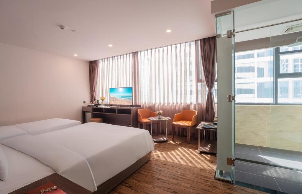 Phòng Deluxe 3 Người Nhìn ra Thành phố