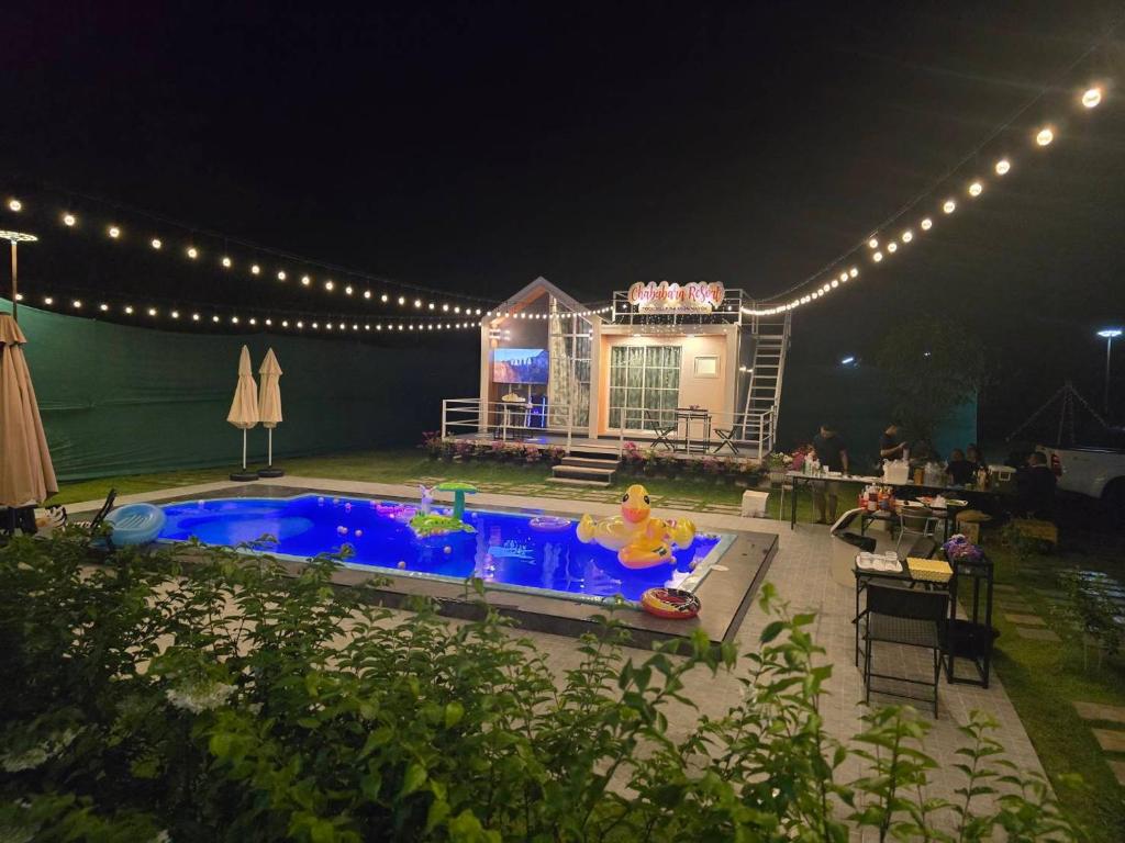 Bazén v ubytování Chaba4 nebo v jeho okolí