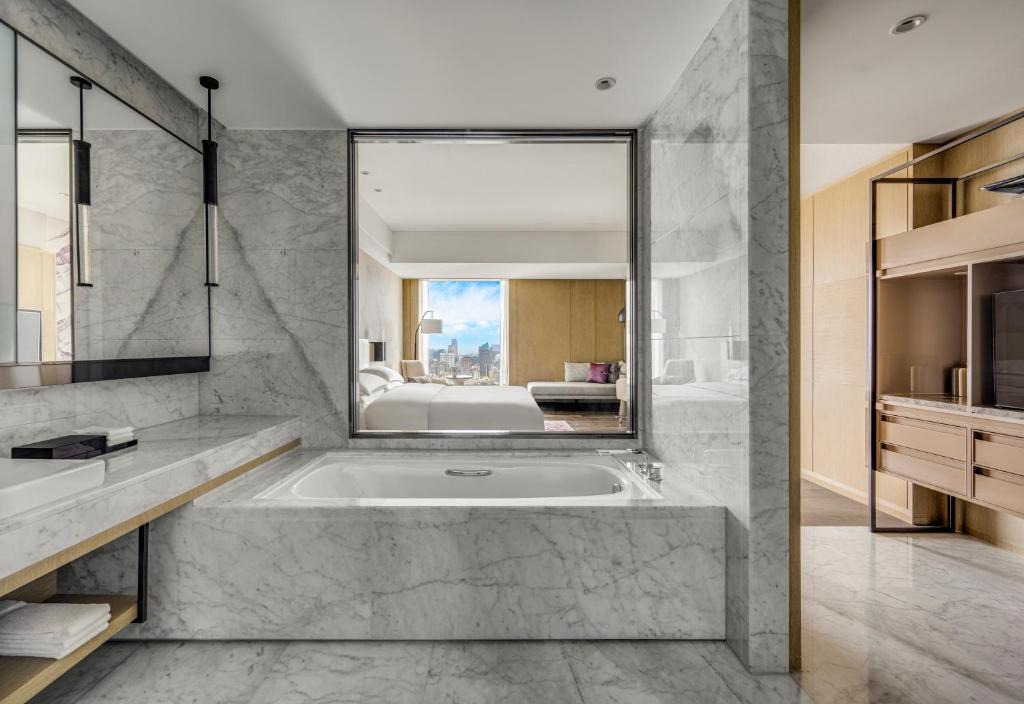 Koupelna v ubytování Kaohsiung Marriott Hotel