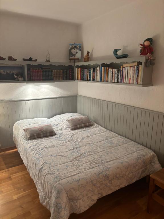 Postel nebo postele na pokoji v ubytování Vue Mont Blanc et toute la chaîne