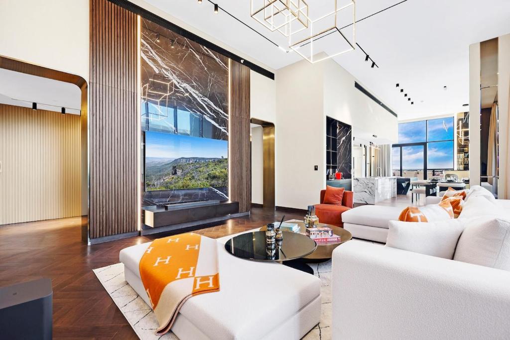 Luxury Apartments in London | High-End Living & Investments - World-Class Luxury Penthouse Apartments In A Premier Location