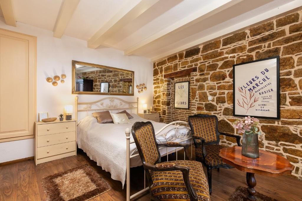 Posteľ alebo postele v izbe v ubytovaní Duplex Apartment Camelia in charming Old town
