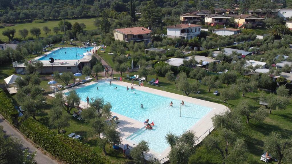 The swimming pool at or close to Villenpark Sanghen