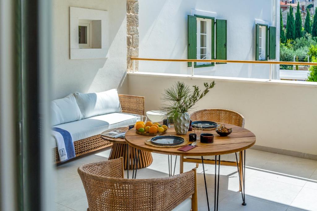 Posezení v ubytování Hotel Brattia, Adults Only, Postira, Brač Island