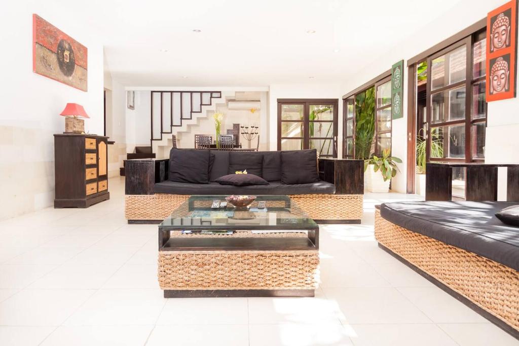 Χώρος καθιστικού στο Kubu