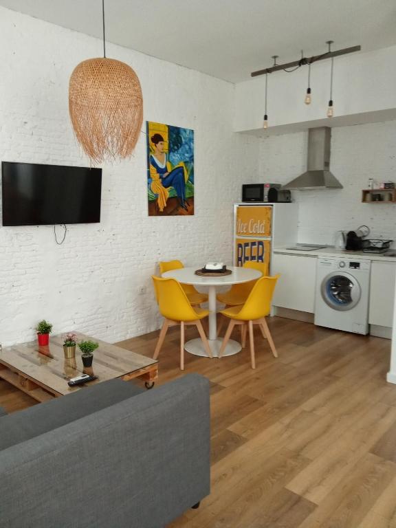 Kuchyň nebo kuchyňský kout v ubytování Sevilla deluxe suites