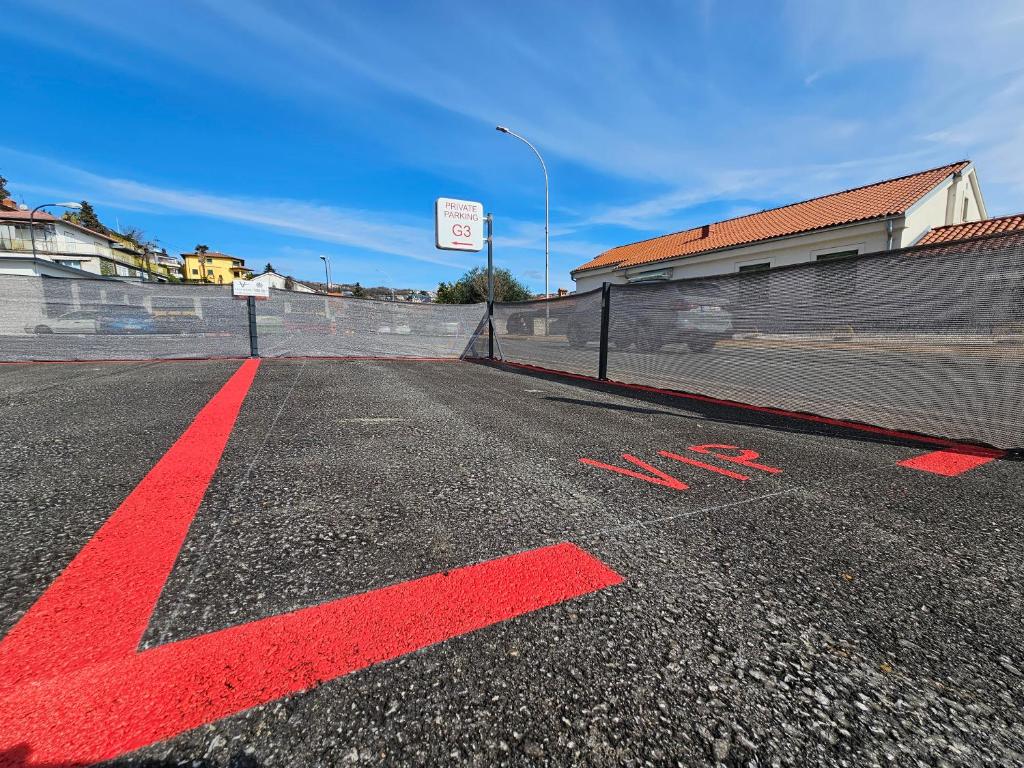 Zdjęcie z galerii obiektu Villa Volos , free private parking w mieście Opatija