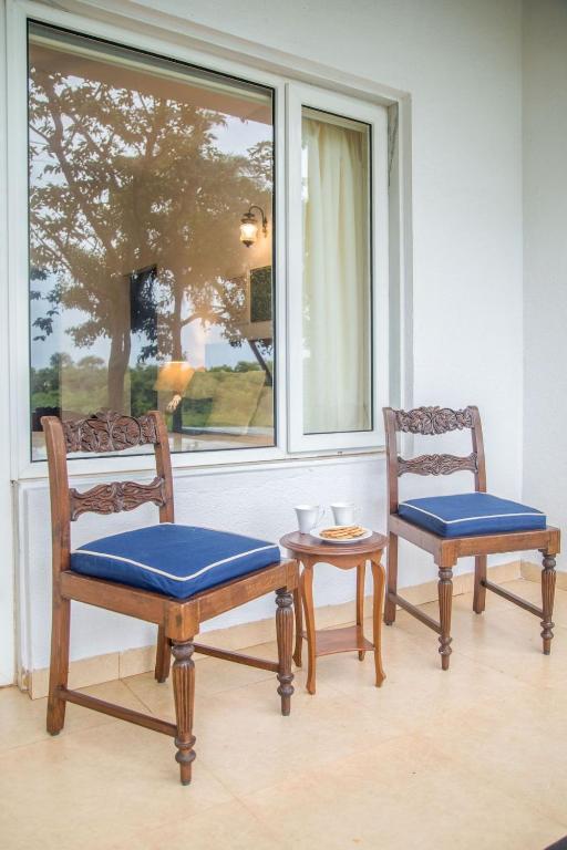 Fotografie z fotogalerie ubytování Frangipani 4BR with Pool & Field View v destinaci Nerul