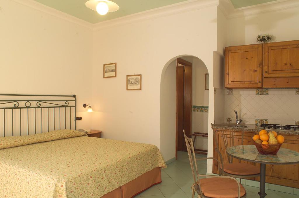 Residence Hotel Villa Fiorentino - Studio (3 Adults)