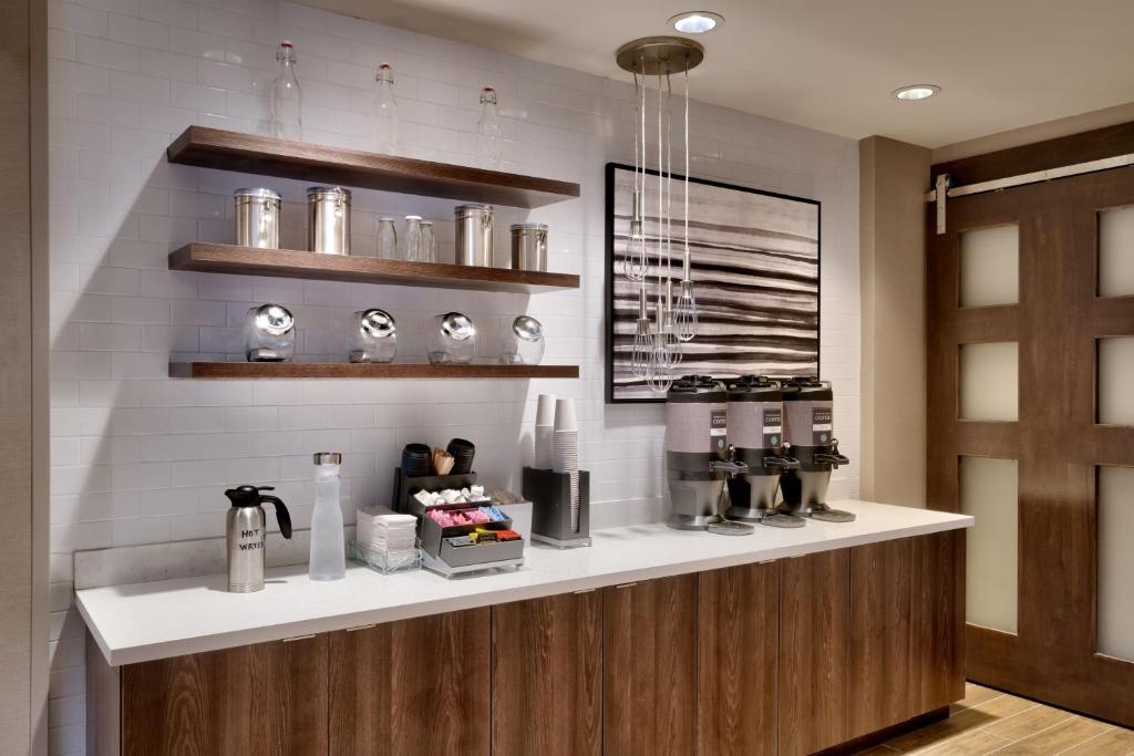 Residence Inn by Marriott Brunswick photo