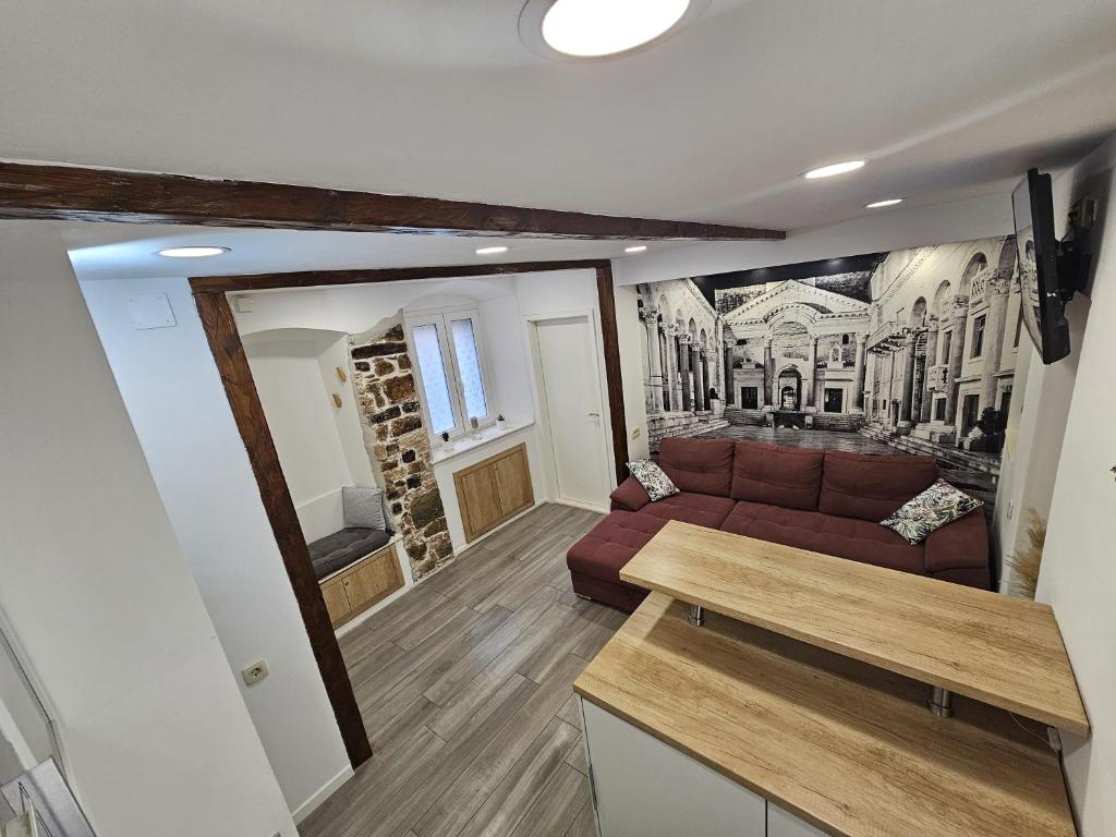 Palace apartment