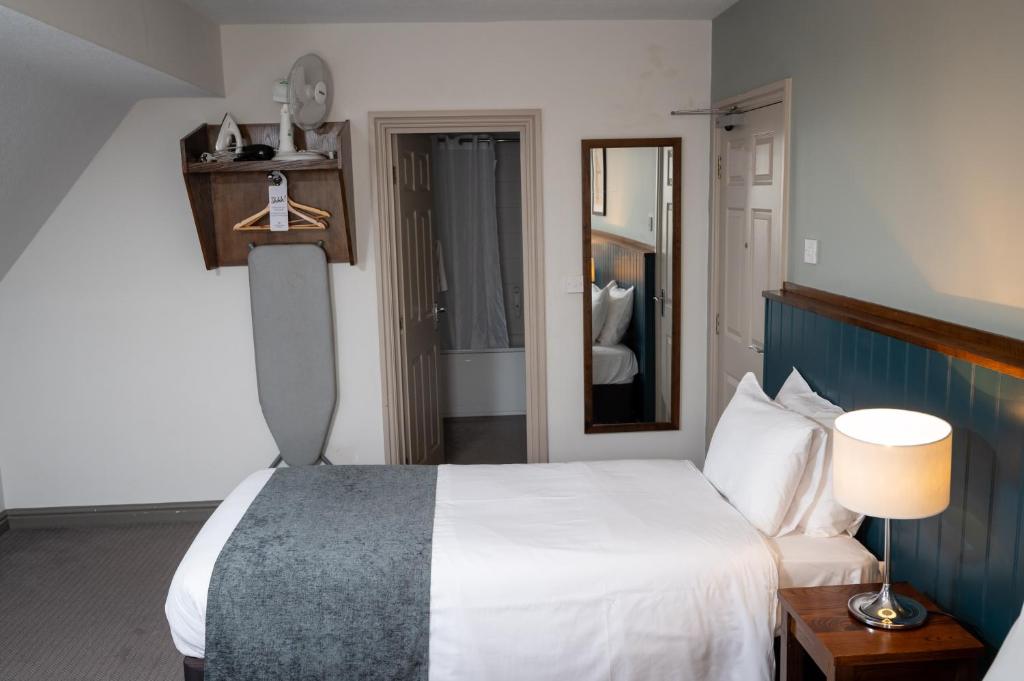 Cocked Hat by Greene King Inns - Resim 42