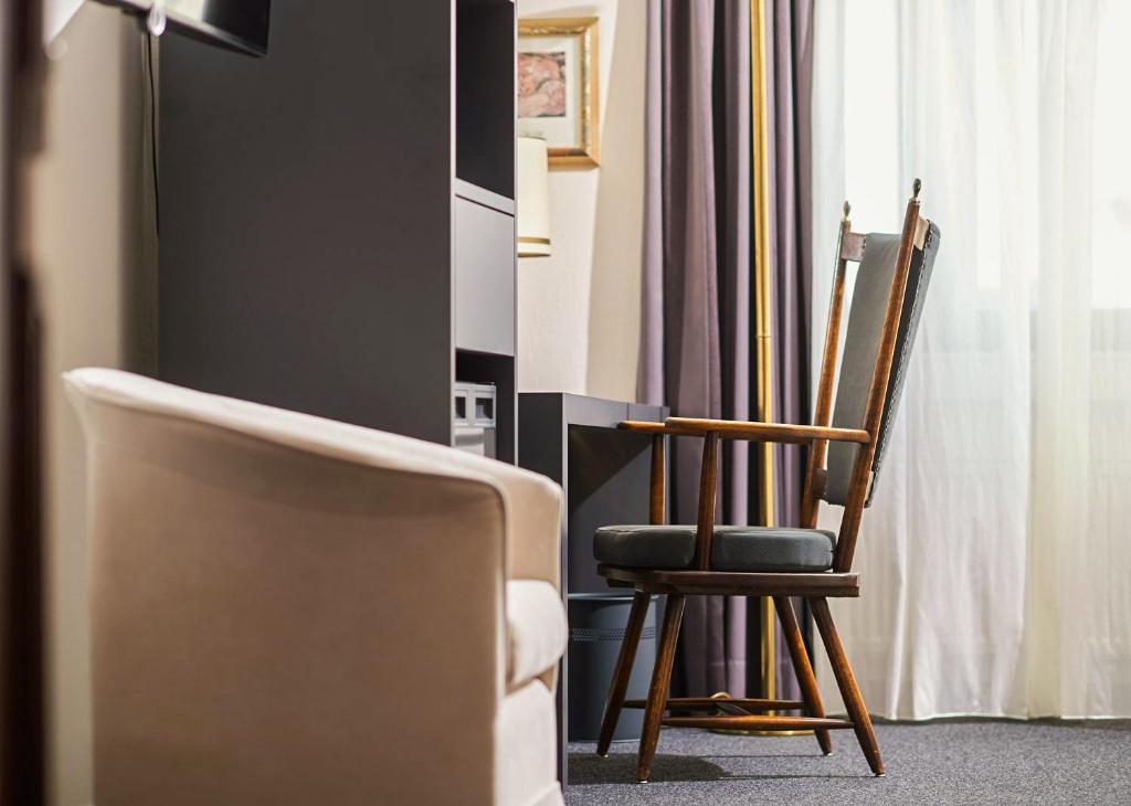 RomanticHOTEL Goldener Karpfen - 9