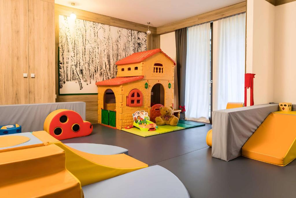Dětský klub v ubytování NH Collection Alagna Mirtillo Rosso
