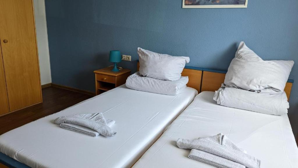 Budget Apartments at Rechlin Marina by Kuhnle-Tours - 一卧室公寓