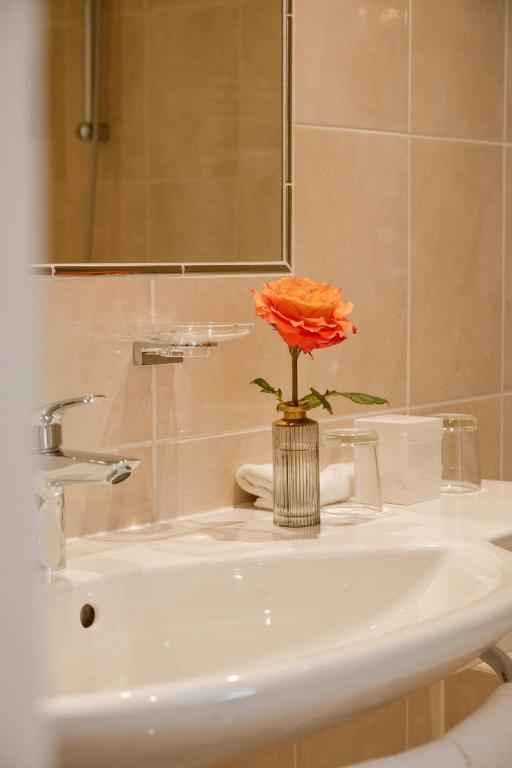 Hotel Stefanie - VIENNA'S OLDEST HOTEL - 10