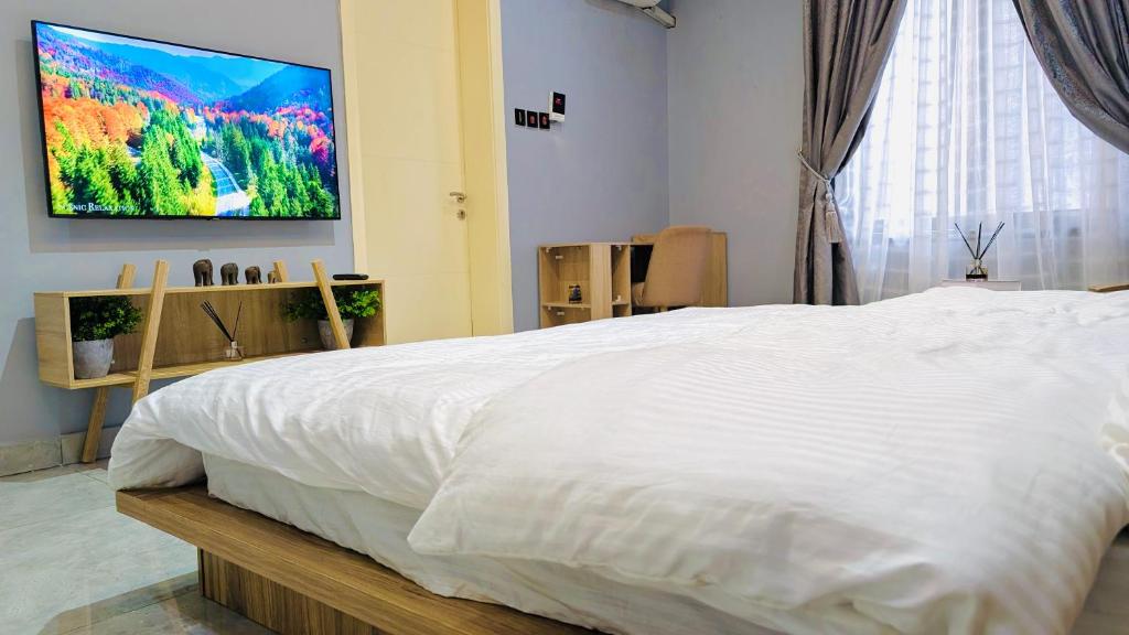 TV a/nebo společenská místnost v ubytování Seven Space Coliving