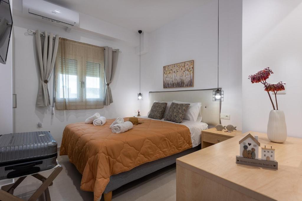 Postel nebo postele na pokoji v ubytování Avra 1 modern seaview home