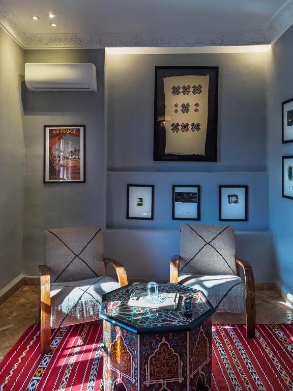 منطقة جلوس في RIAD TANJA by chef Moha