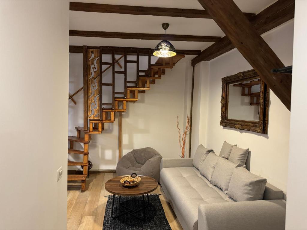 Posezení v ubytování Muresenilor Central Apartments Brasov