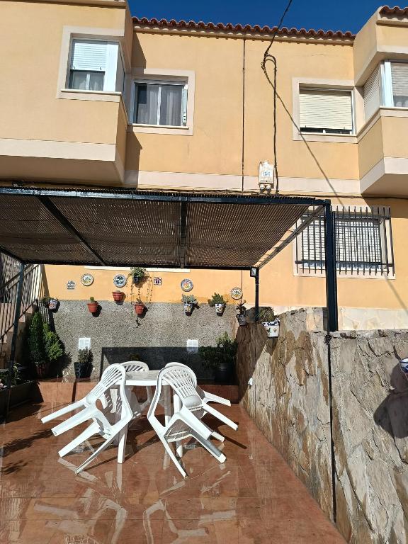 Balkón nebo terasa v ubytování Casa EL CASTILLO ,a 5 kilómetros de la playa