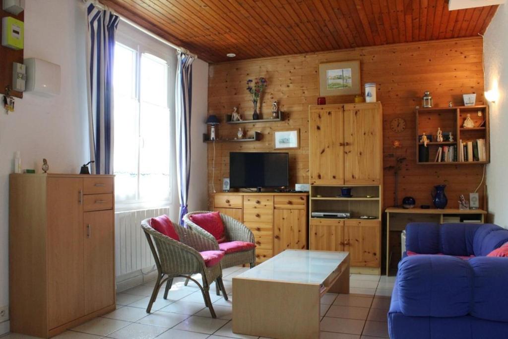 Photo de la galerie de l'établissement Maison 3 pièces 4 couchages - Grand-Village-Plage - GVO000-011, à Grand-Village-Plage