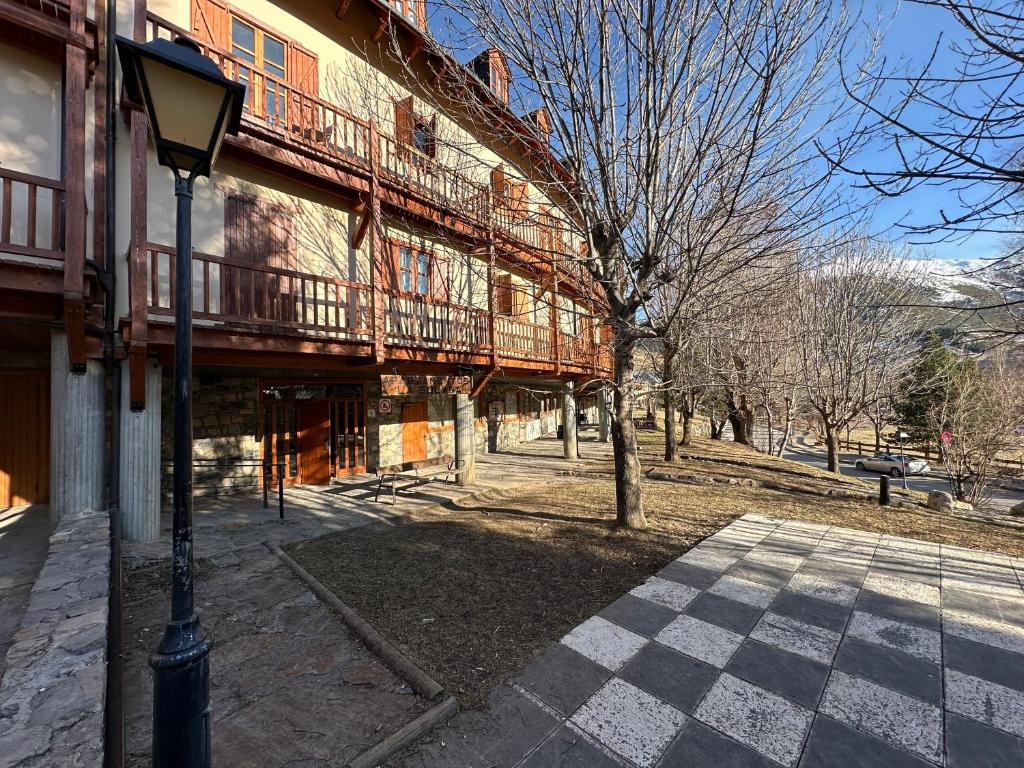 Budova, v ktorej sa apartmán nachádza
