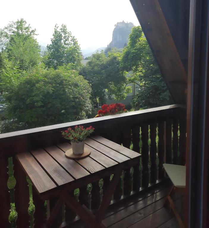 Nespecifikovaný výhled na hory nebo výhled na hory při pohledu z apartmánu