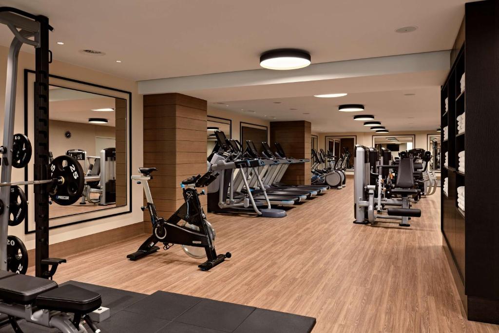 Fitness centrum a/nebo fitness zařízení v ubytování Hilton Vienna Park