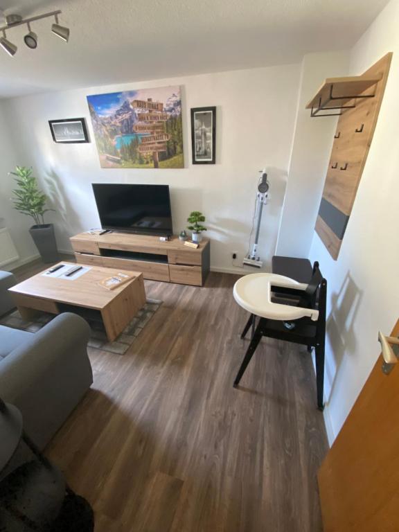 TV a/nebo společenská místnost v ubytování Haus Jonas