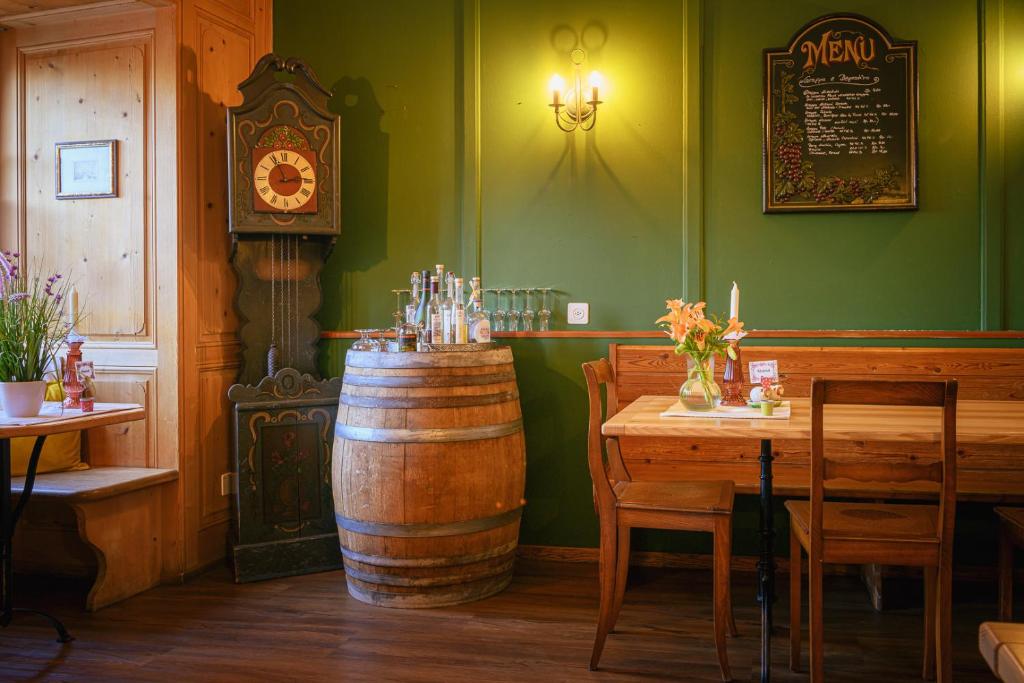 Nápoje v ubytování Albergo Ristorante Grotto Miralago
