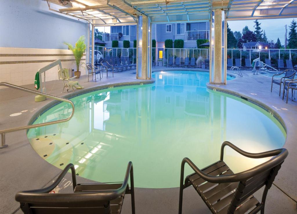 Bazén v ubytování WorldMark Birch Bay nebo v jeho okolí