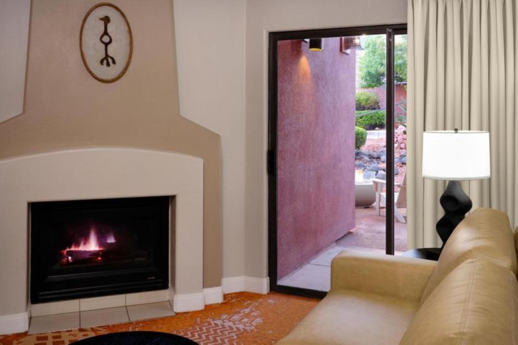 Hilton Sedona Resort at Bell Rock photo