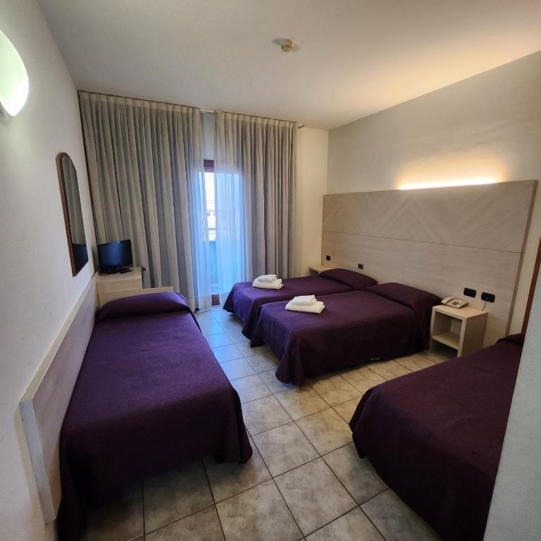 Postel nebo postele na pokoji v ubytování Ahr Hotel Antille