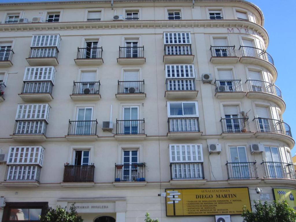 Budynek, w którym mieści się apartament