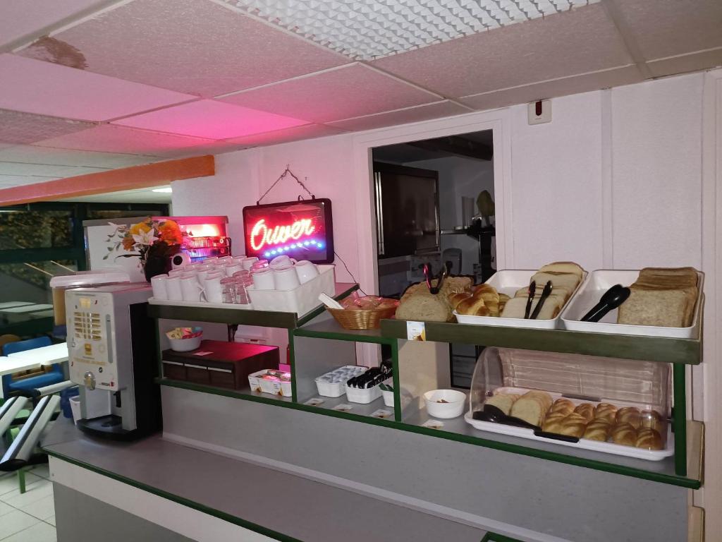 FASTHOTEL Reims Est - Taissy - Resim 19